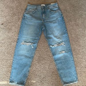 Zara - Classic Mom Fit